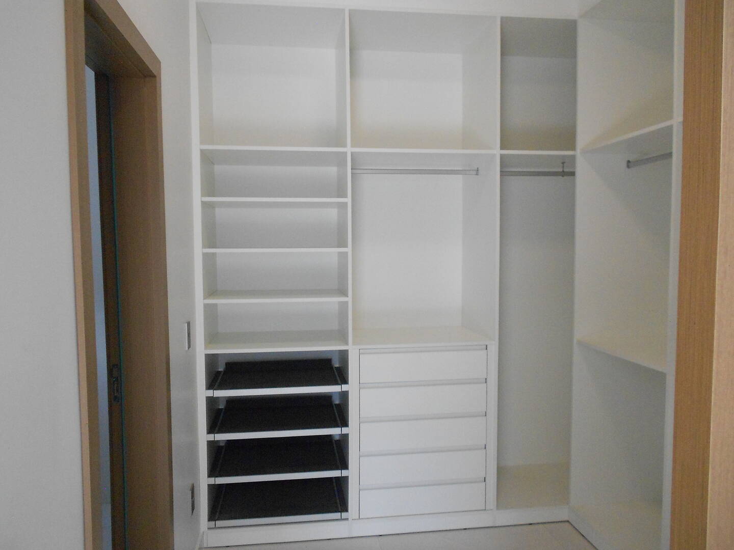 Casa de Condomínio à venda e aluguel com 3 quartos, 450m² - Foto 18