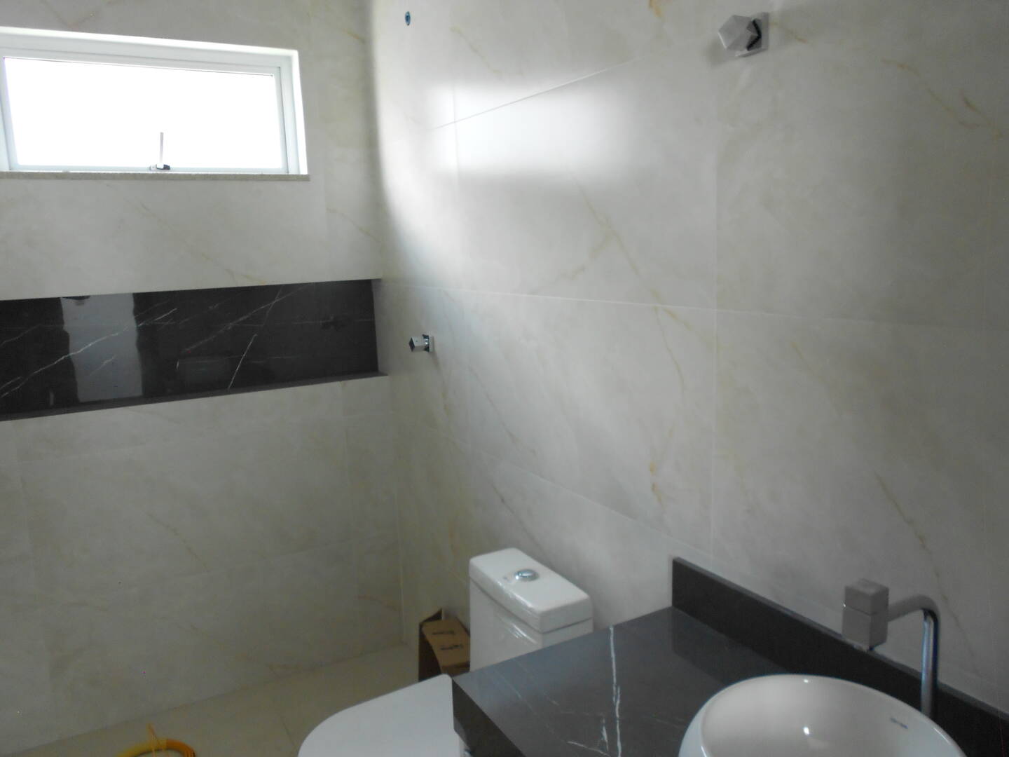 Casa de Condomínio à venda e aluguel com 3 quartos, 450m² - Foto 22