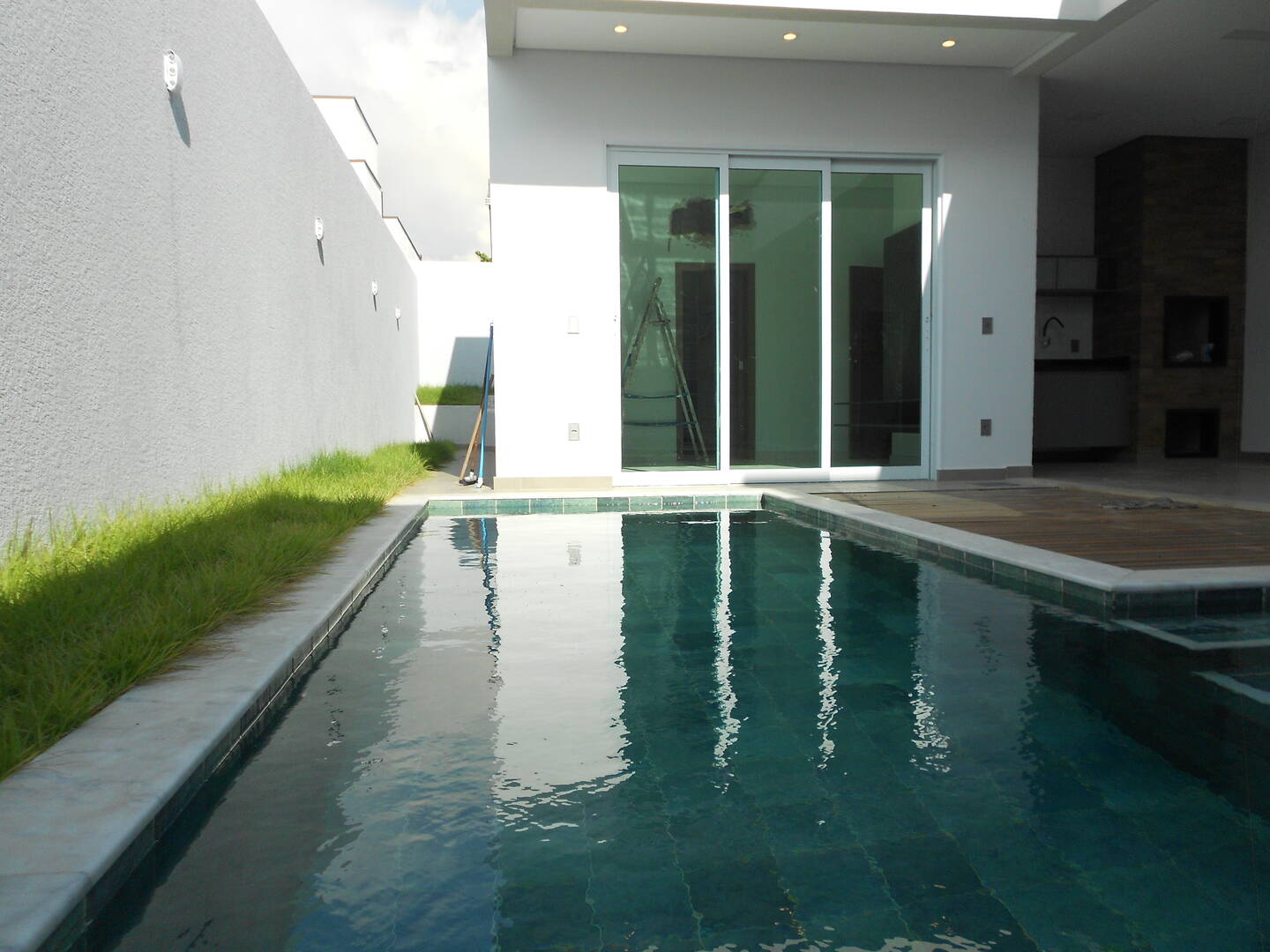 Casa de Condomínio à venda e aluguel com 3 quartos, 450m² - Foto 34