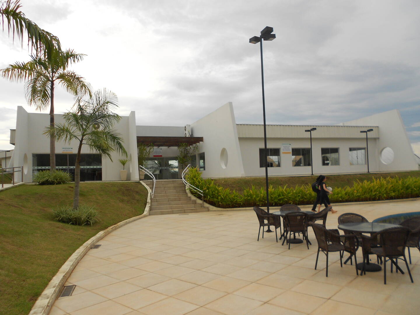 Casa de Condomínio à venda e aluguel com 3 quartos, 450m² - Foto 49