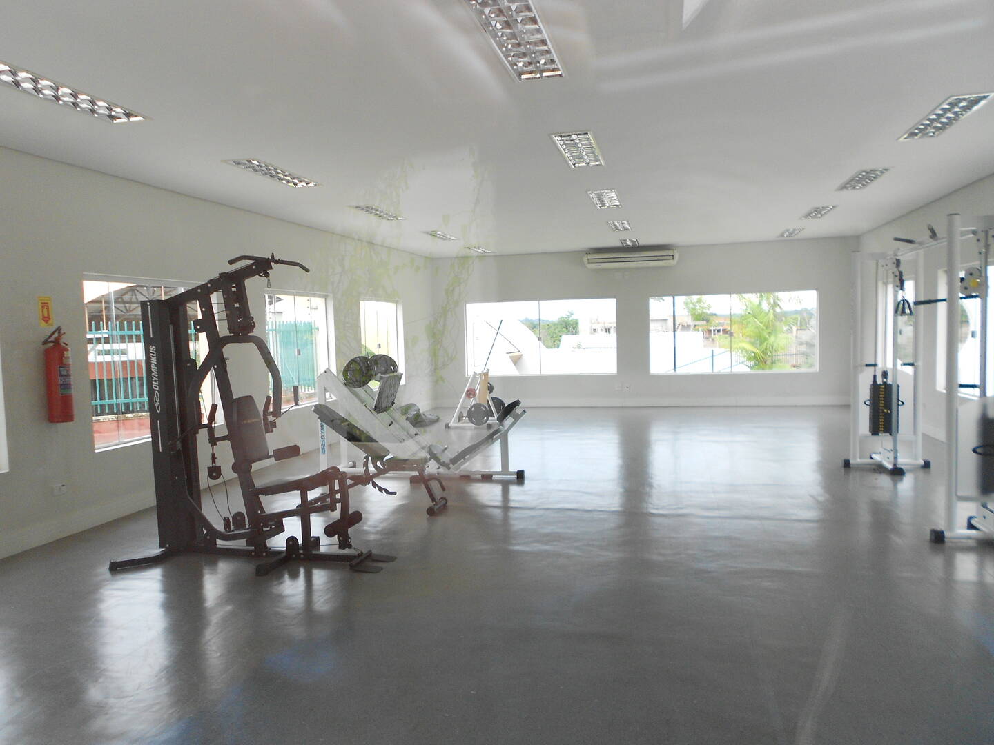Casa de Condomínio à venda e aluguel com 3 quartos, 450m² - Foto 53