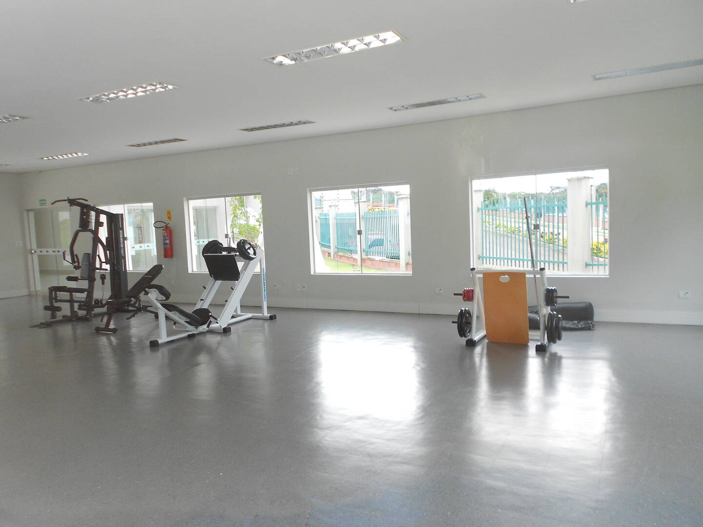 Casa de Condomínio à venda e aluguel com 3 quartos, 450m² - Foto 54