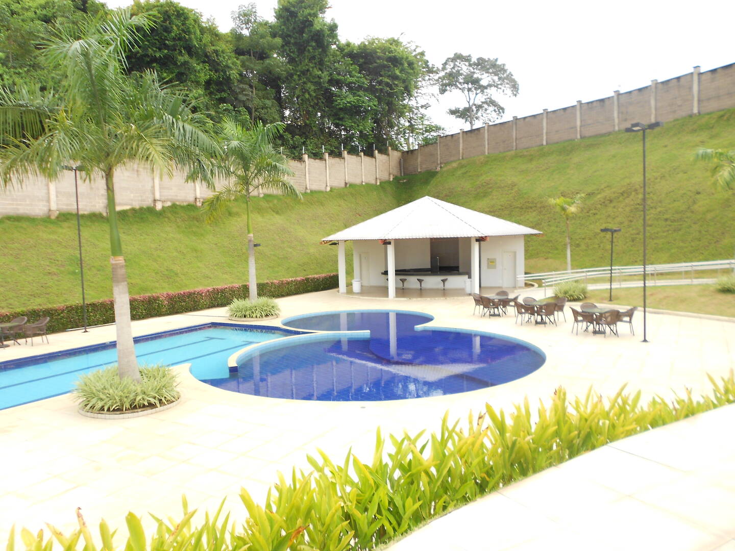 Casa de Condomínio à venda e aluguel com 3 quartos, 450m² - Foto 55