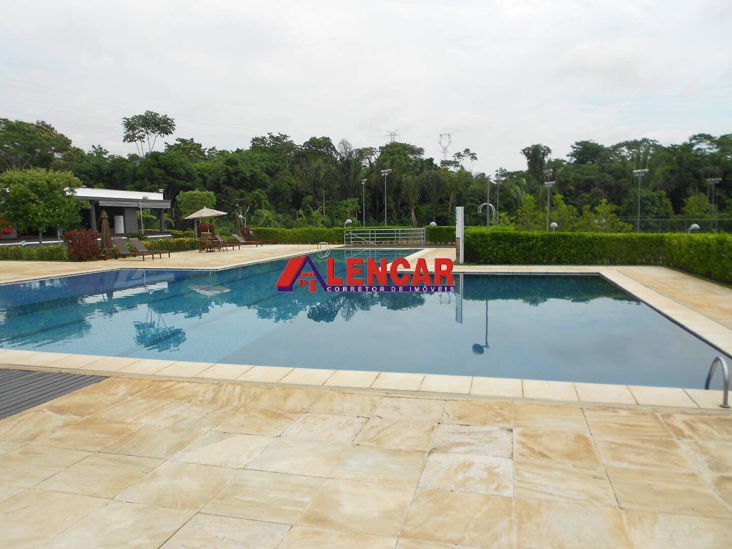 Casa de Condomínio à venda e aluguel com 3 quartos, 430m² - Foto 39