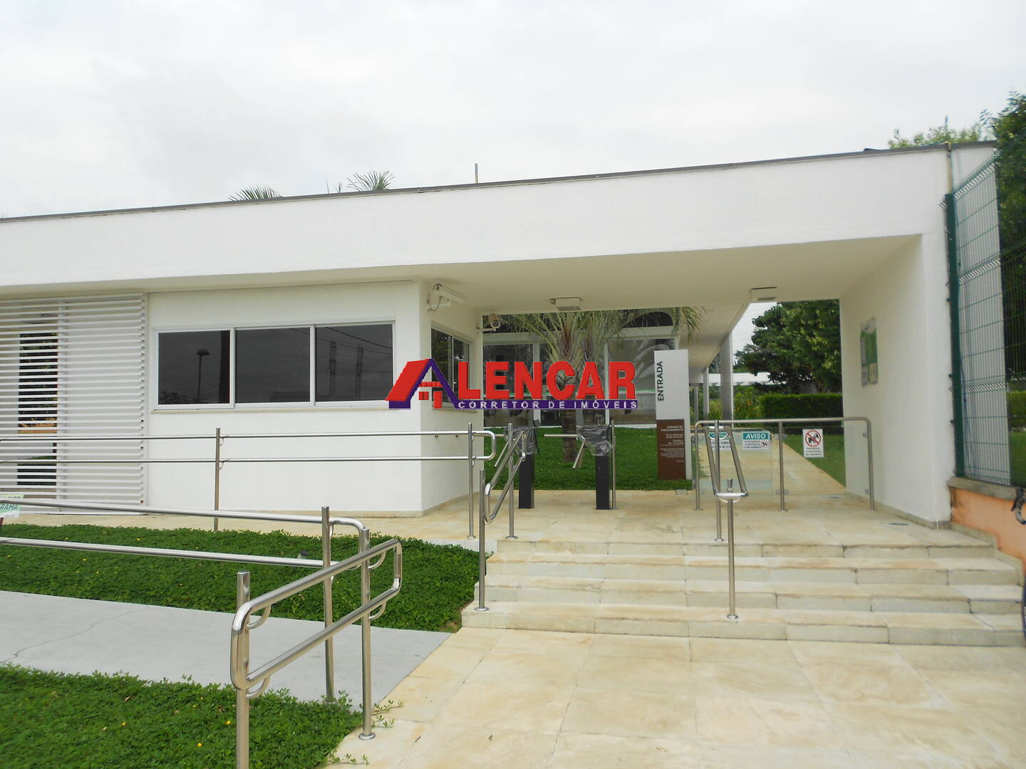 Casa de Condomínio à venda e aluguel com 3 quartos, 430m² - Foto 58