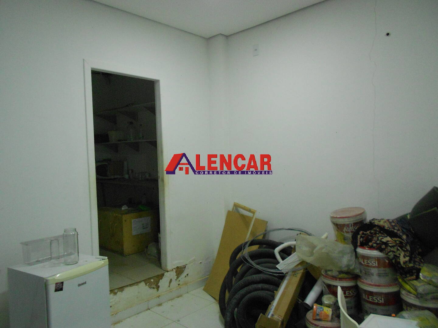 EXCELENTE PRÉDIO COMERCIAL NA AV. SETE DE SETEMBRO