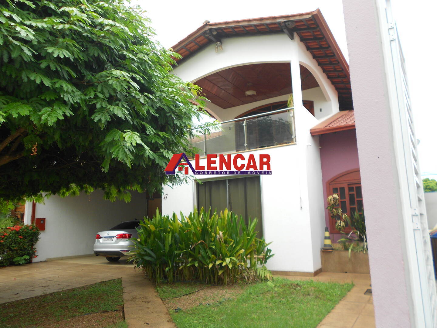 Casa de Condomínio à venda e aluguel com 7 quartos, 480m² - Foto 4