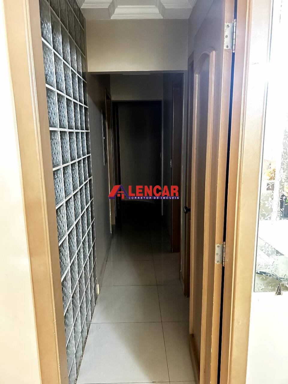 Casa de Condomínio à venda e aluguel com 7 quartos, 480m² - Foto 15