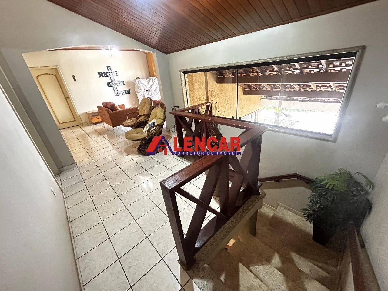 Casa de Condomínio à venda e aluguel com 7 quartos, 480m² - Foto 17