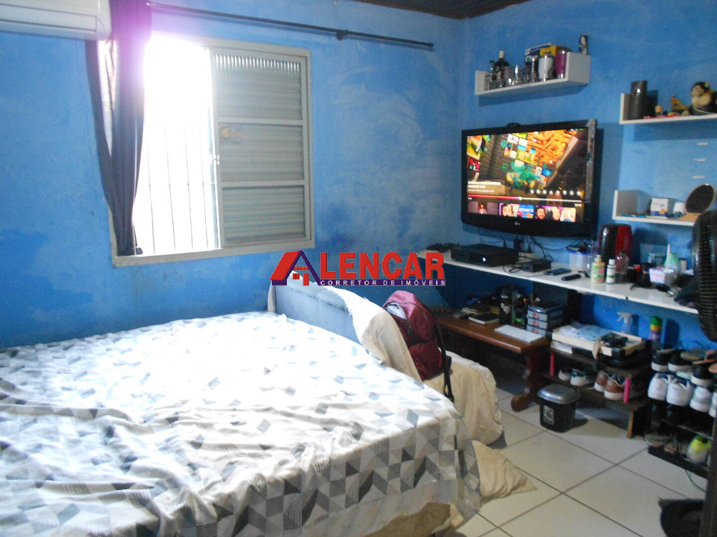 Casa à venda com 2 quartos, 300m² - Foto 7