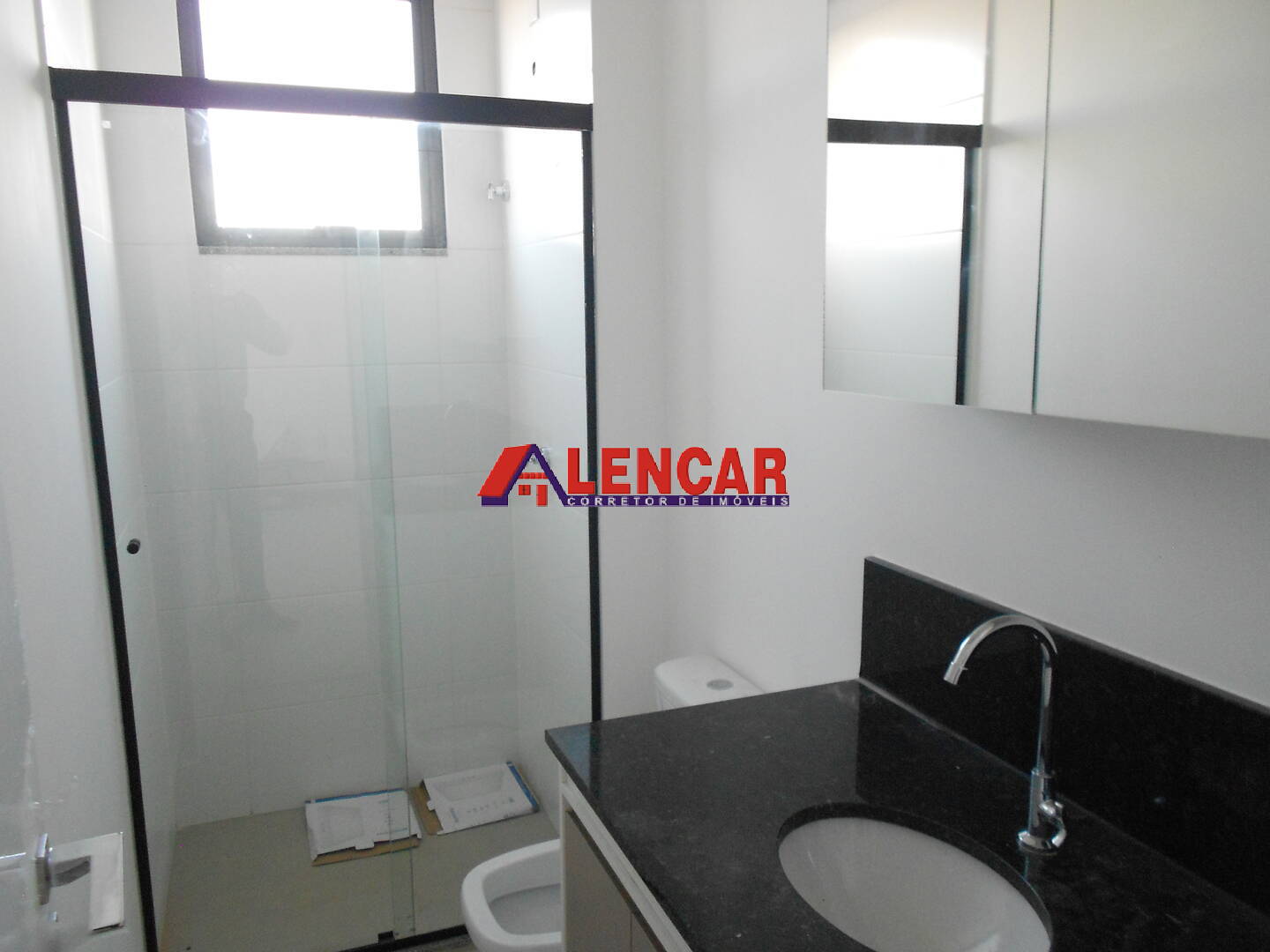 Apartamento para alugar com 2 quartos, 60m² - Foto 12