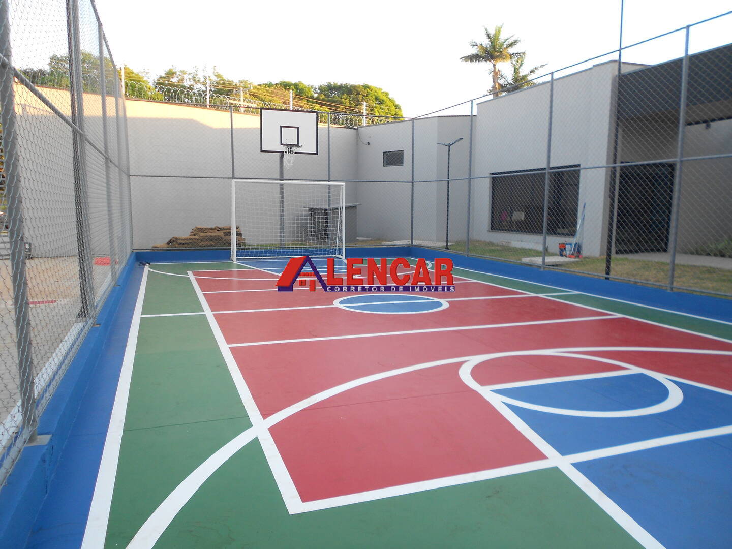 Apartamento para alugar com 2 quartos, 60m² - Foto 28