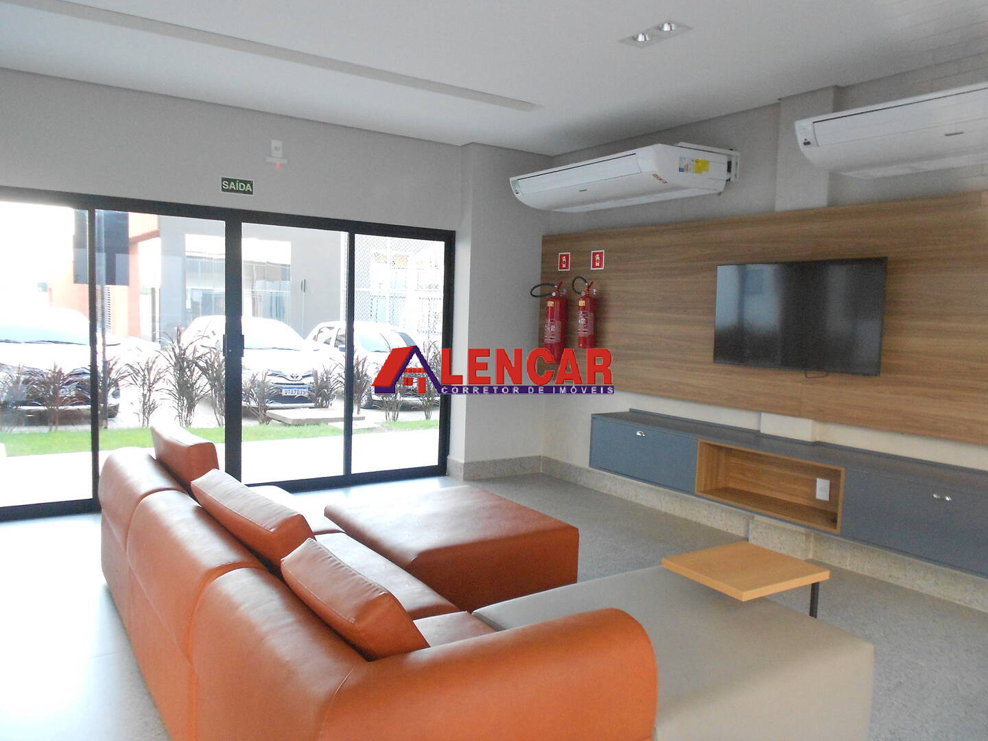 Apartamento para alugar com 2 quartos, 60m² - Foto 31