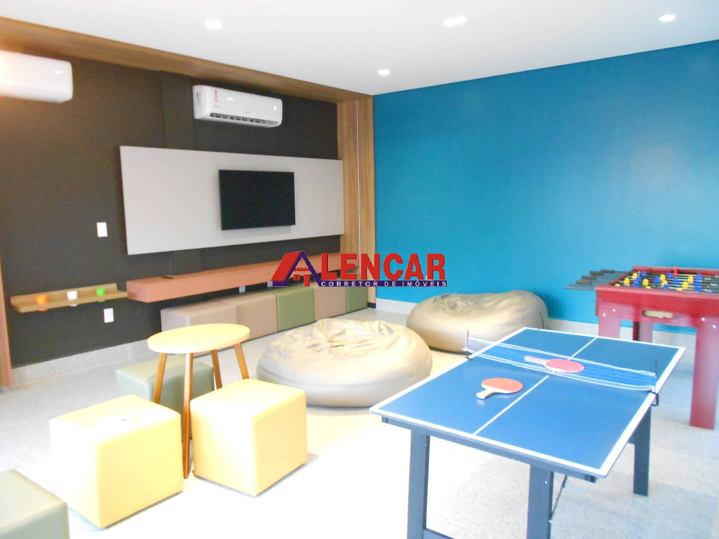 Apartamento para alugar com 2 quartos, 60m² - Foto 34