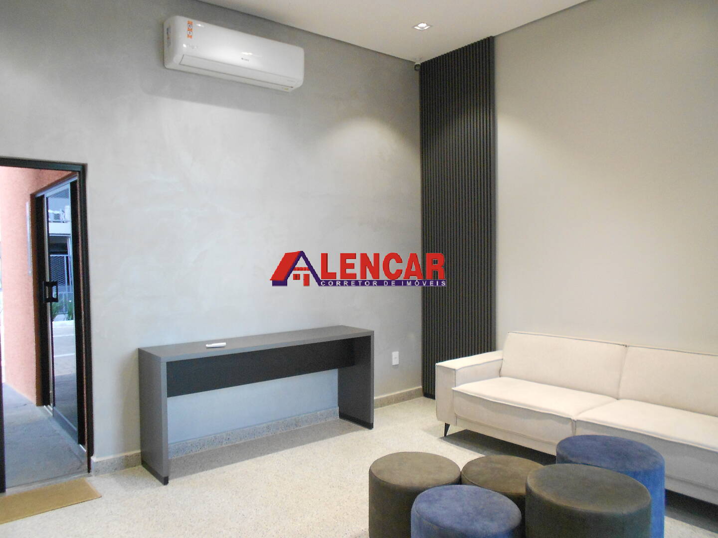 Apartamento para alugar com 2 quartos, 60m² - Foto 35