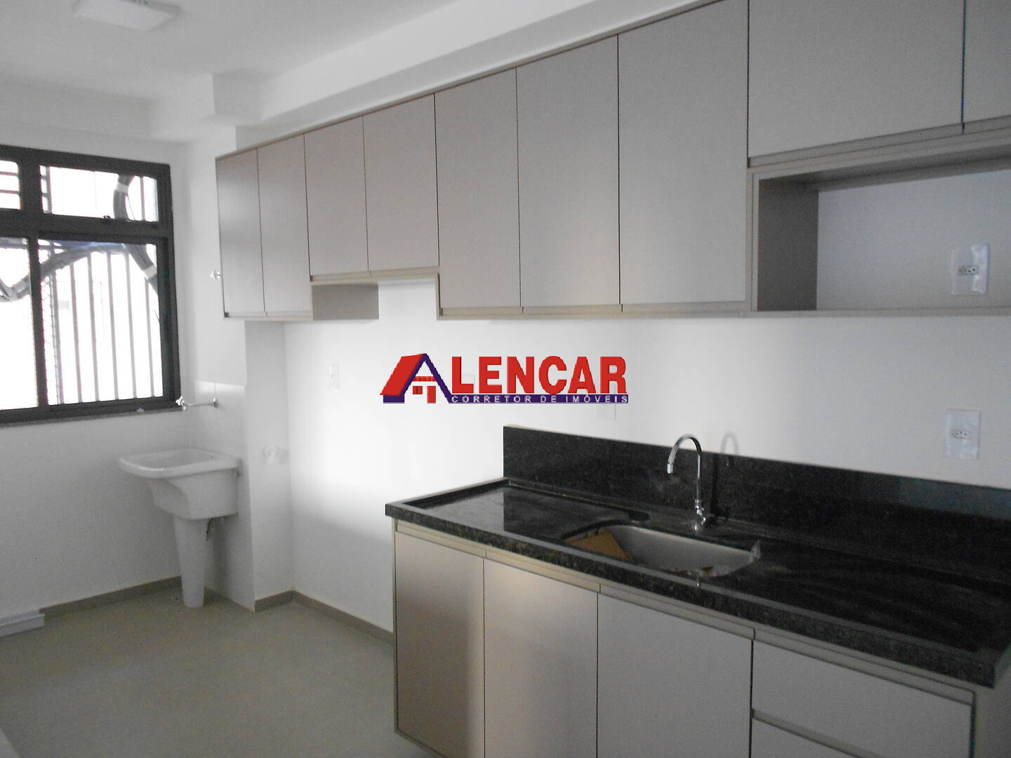 Apartamento para alugar com 3 quartos, 75m² - Foto 8