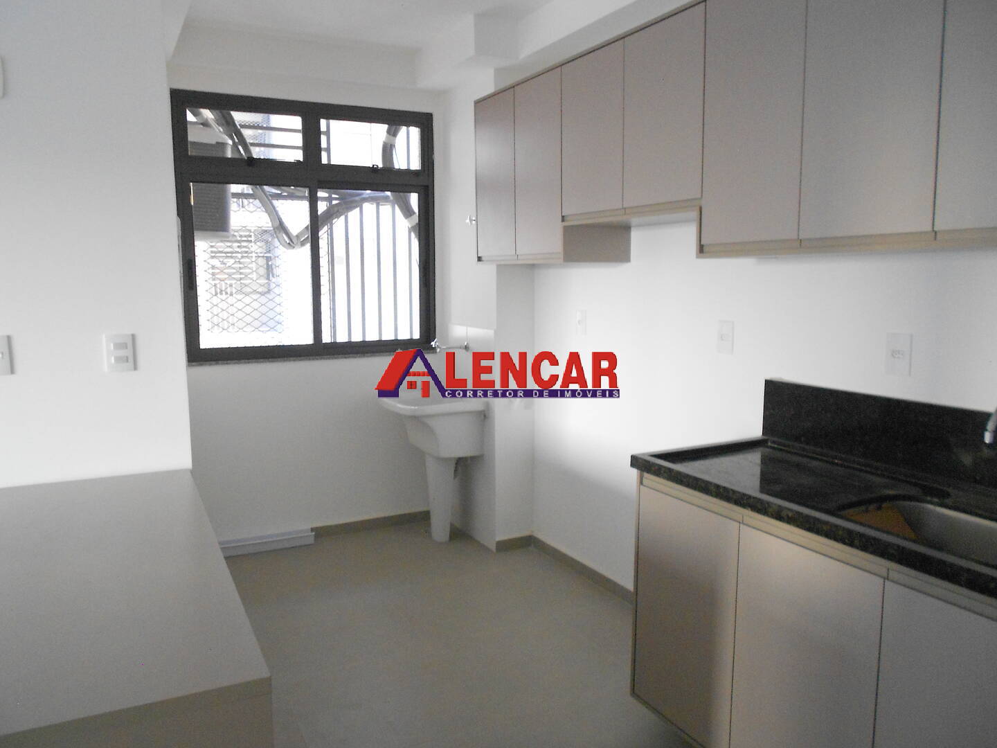 Apartamento para alugar com 3 quartos, 75m² - Foto 9