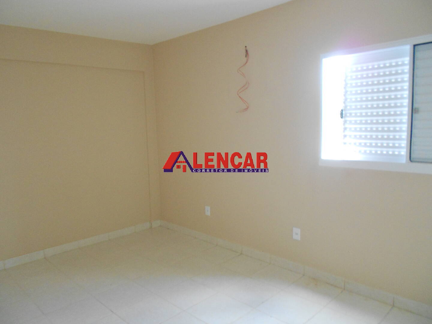 Apartamento para alugar com 3 quartos, 75m² - Foto 13
