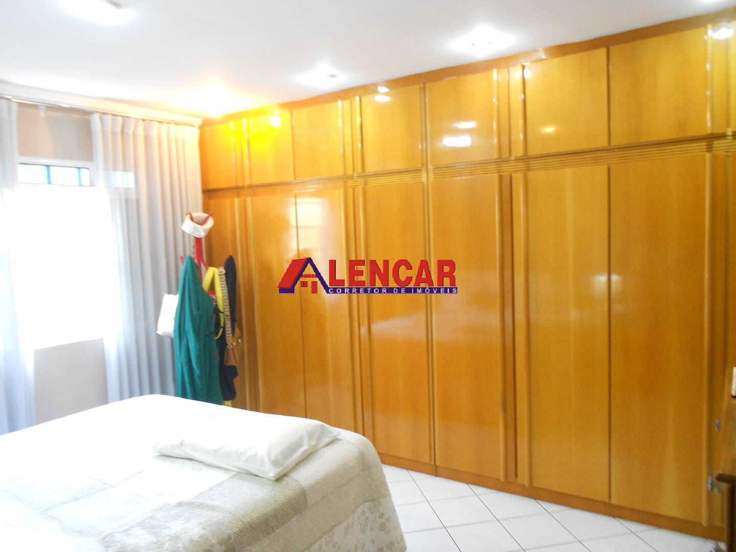 Casa, 3 quartos, 1360 m² - Foto 13