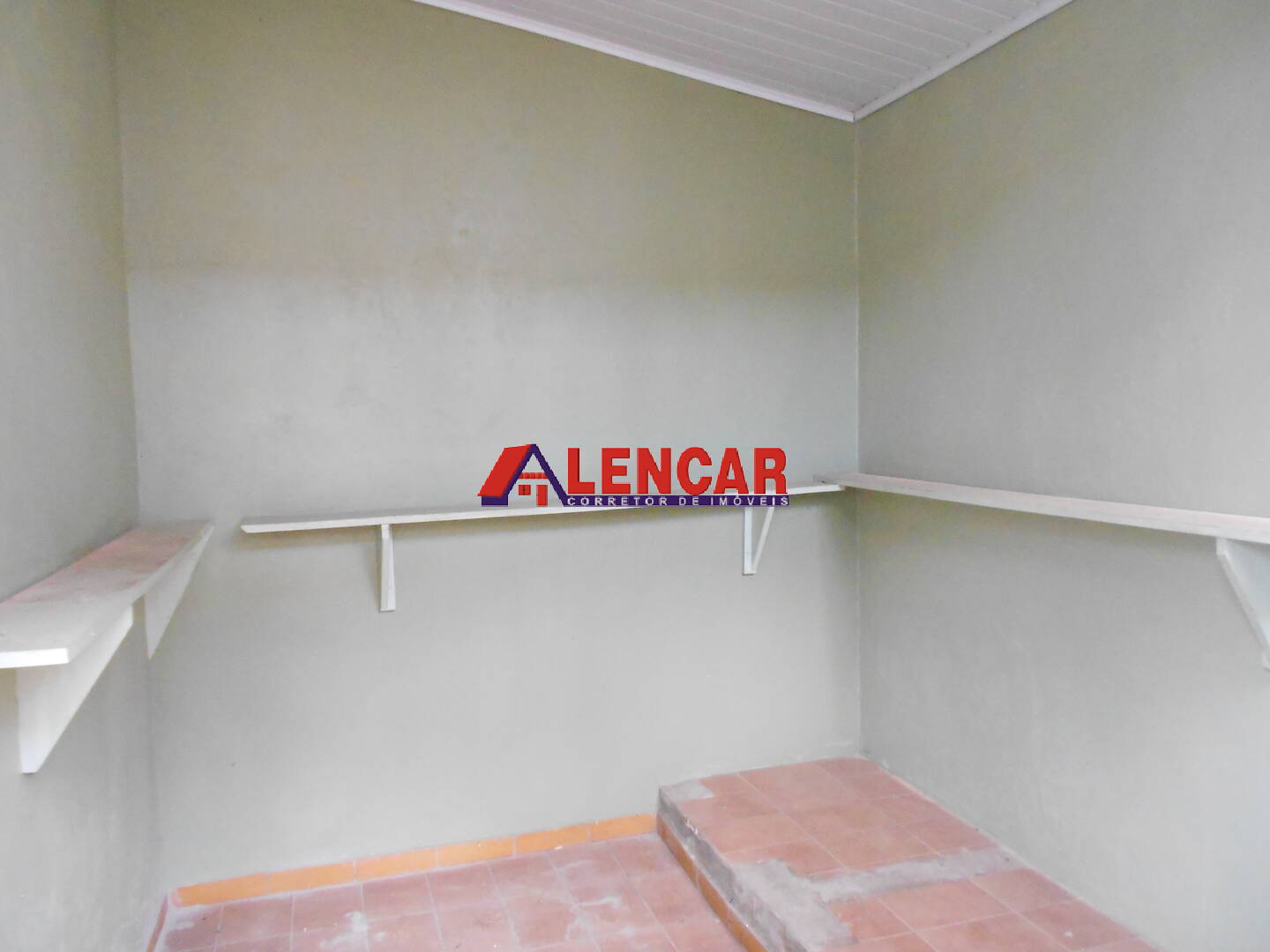 Casa para alugar com 4 quartos, 350m² - Foto 30