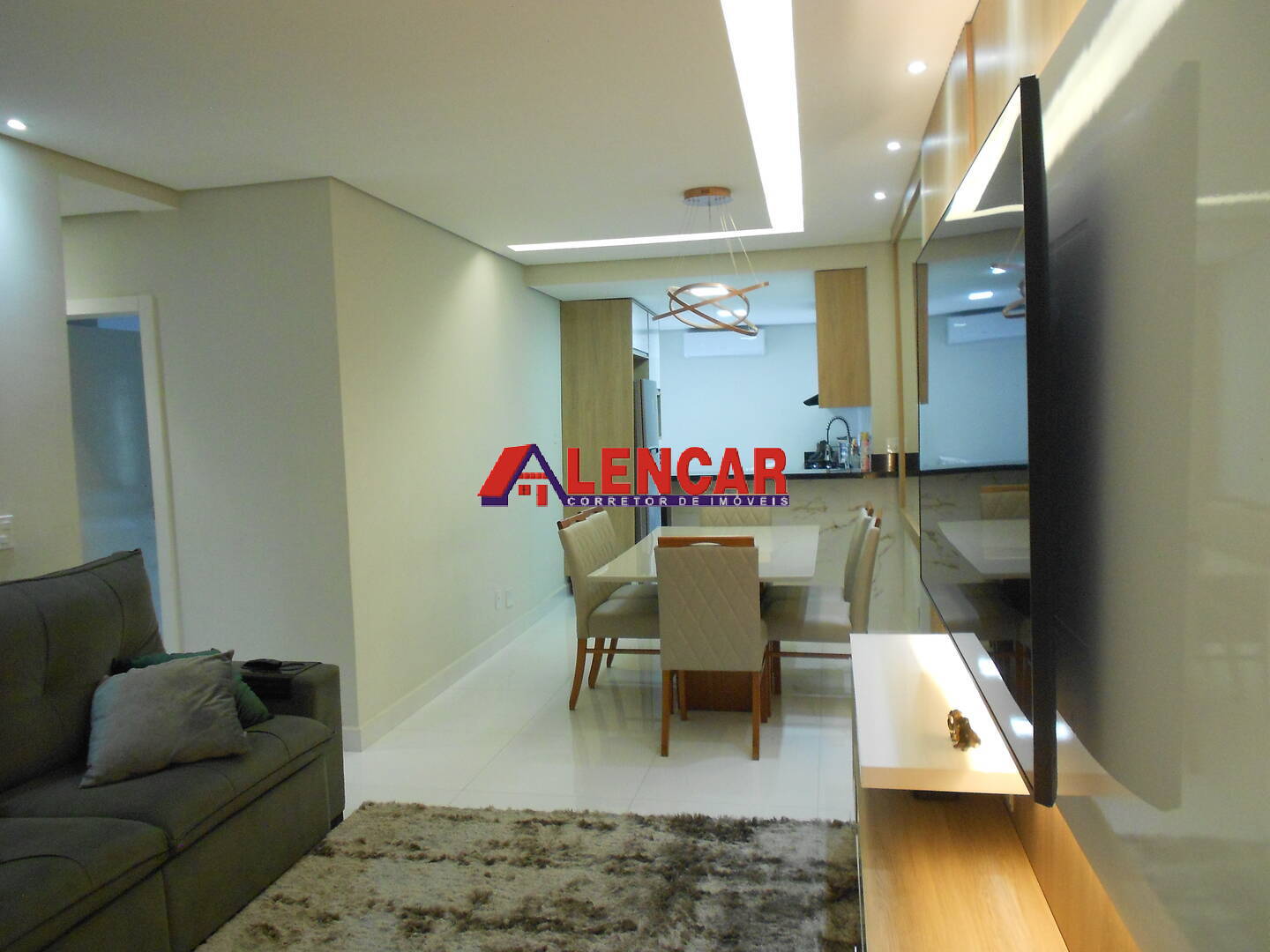 Apartamento à venda com 2 quartos, 80m² - Foto 4
