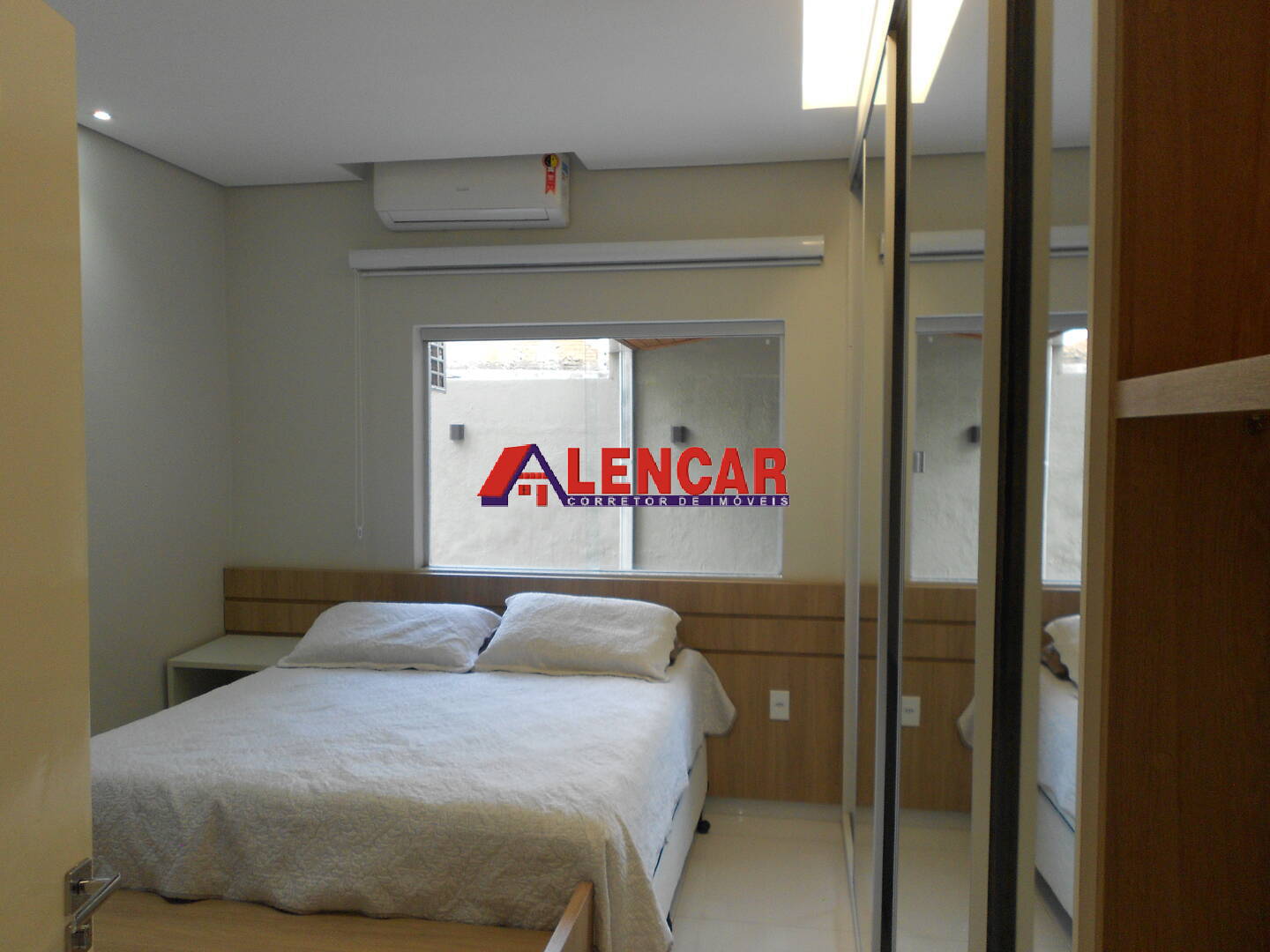 Apartamento à venda com 2 quartos, 80m² - Foto 18