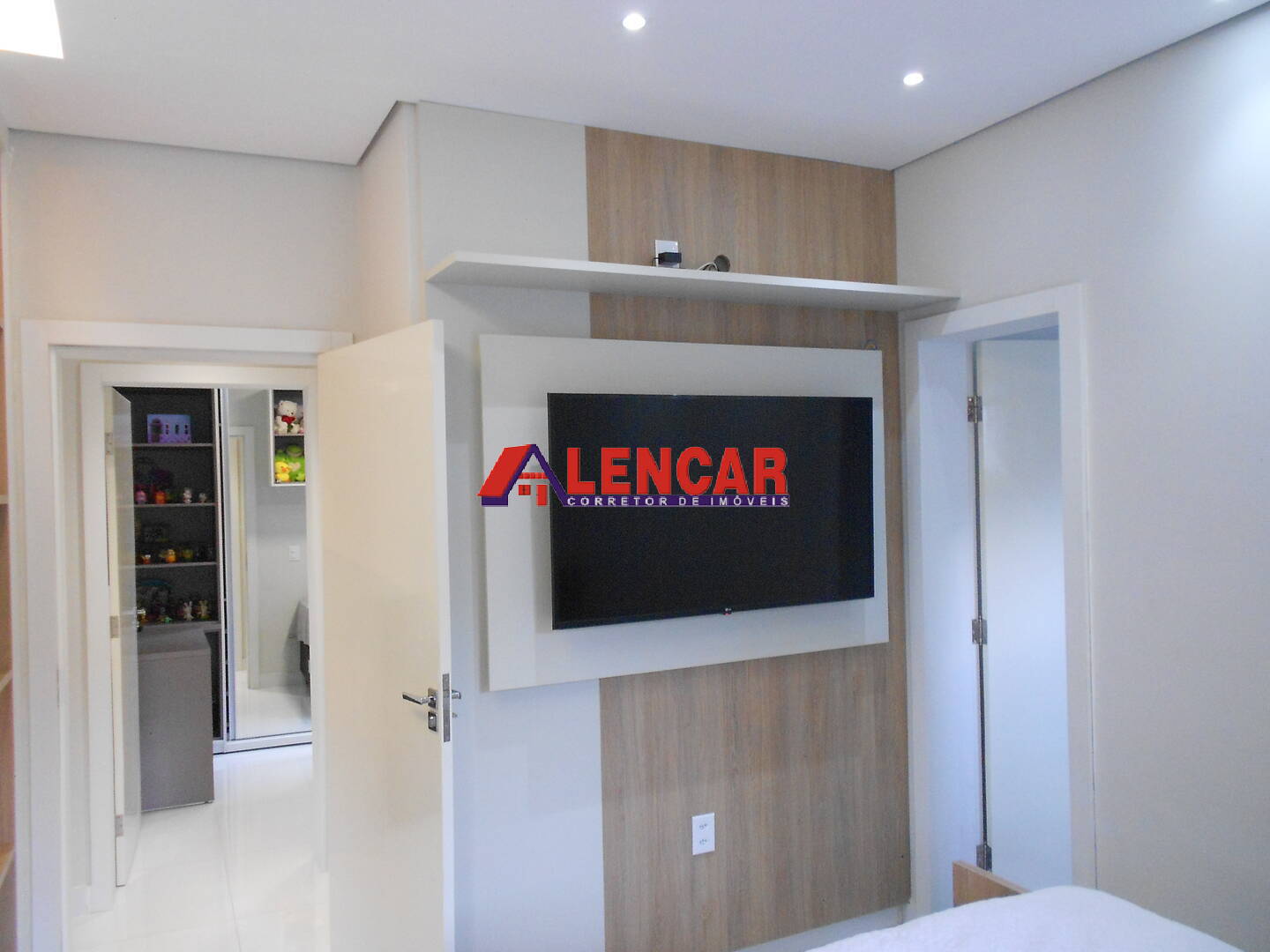 Apartamento à venda com 2 quartos, 80m² - Foto 20