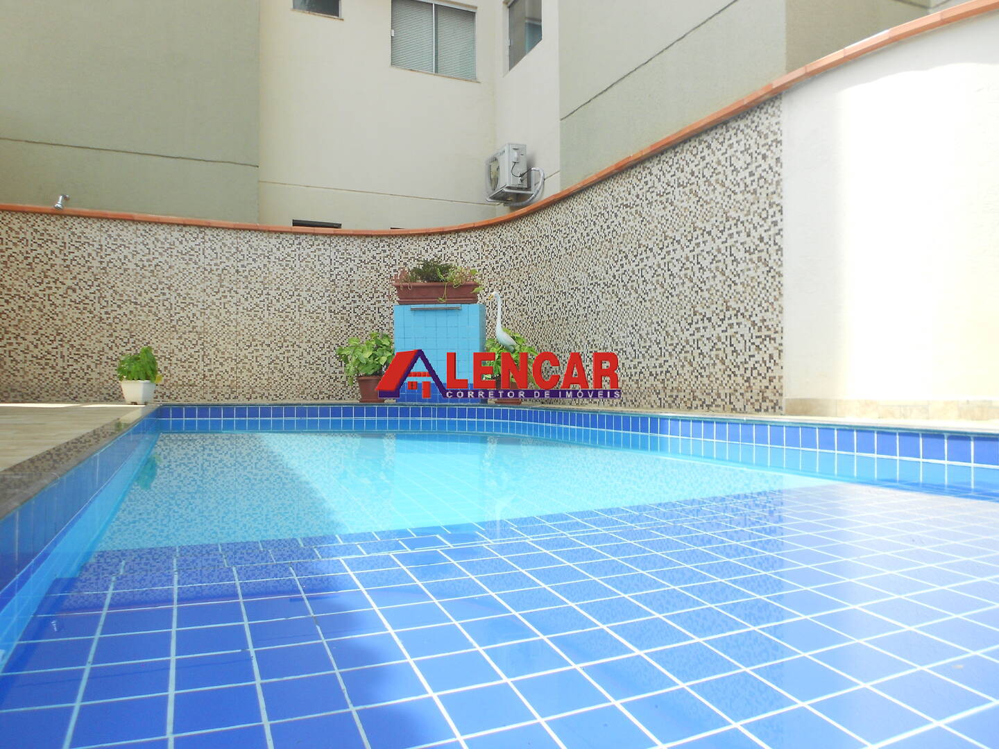 Apartamento à venda com 2 quartos, 80m² - Foto 38