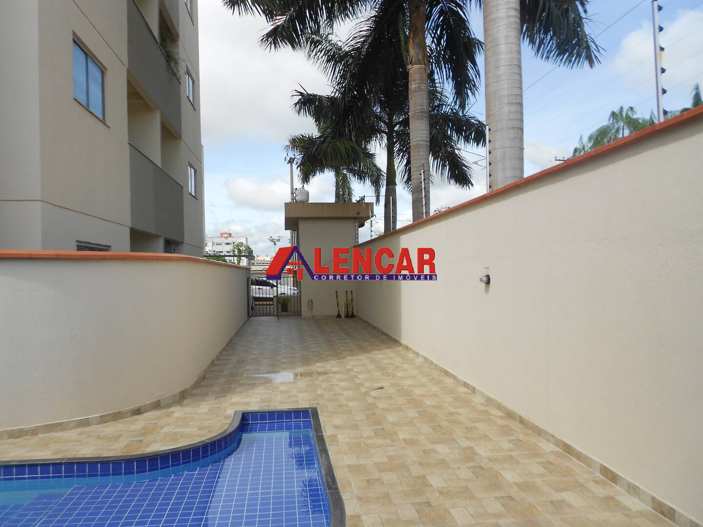 Apartamento à venda com 2 quartos, 80m² - Foto 45