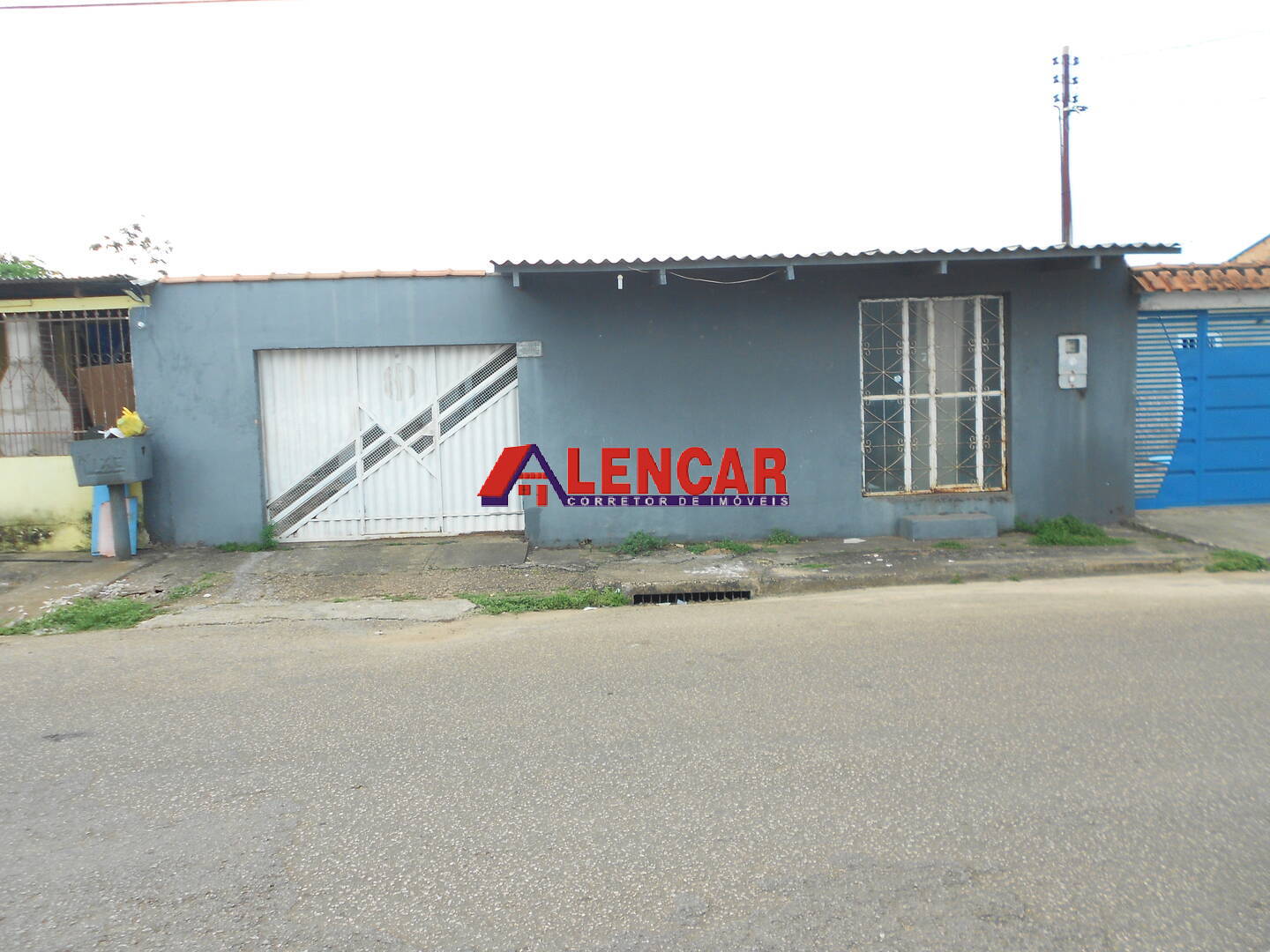 Casa, 4 quartos, 250 m² - Foto 1