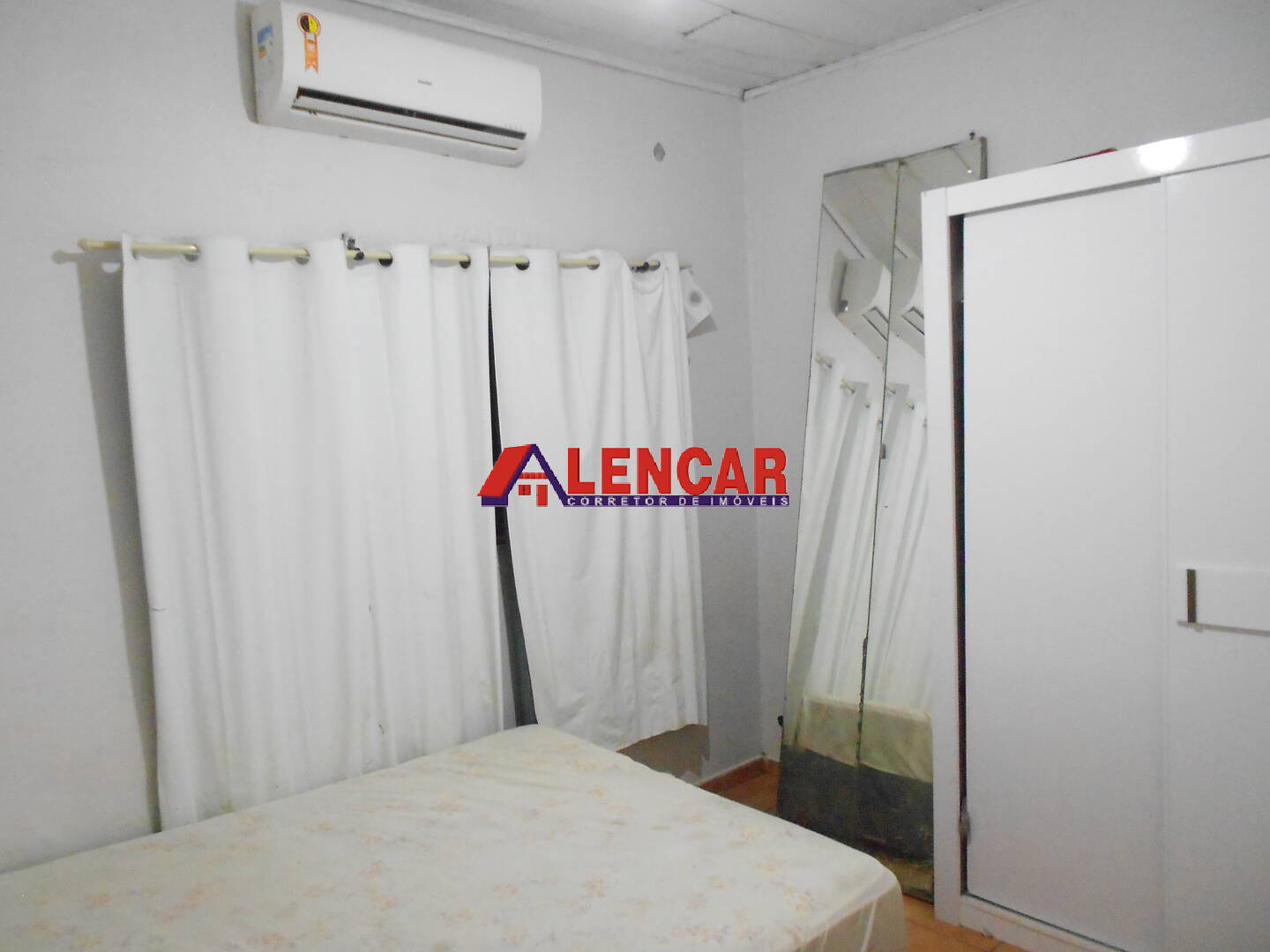 Casa, 4 quartos, 250 m² - Foto 10