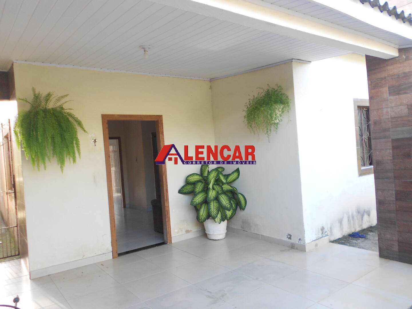 Casa, 3 quartos, 250 m² - Foto 1