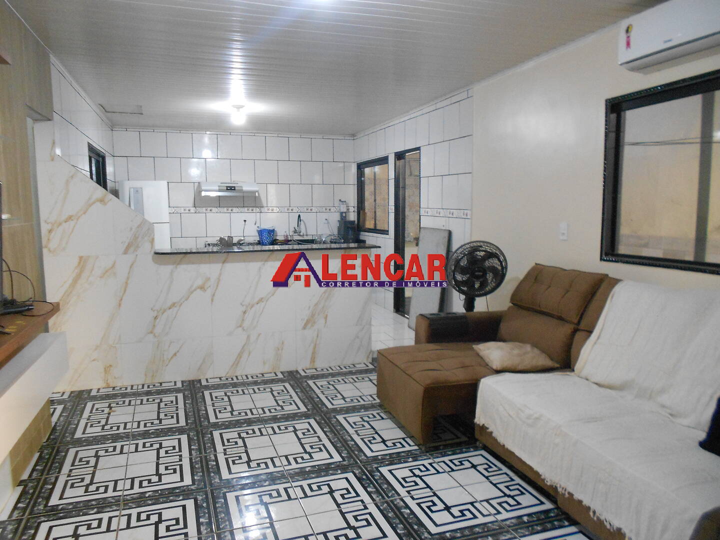 Casa, 2 quartos, 70 m² - Foto 1